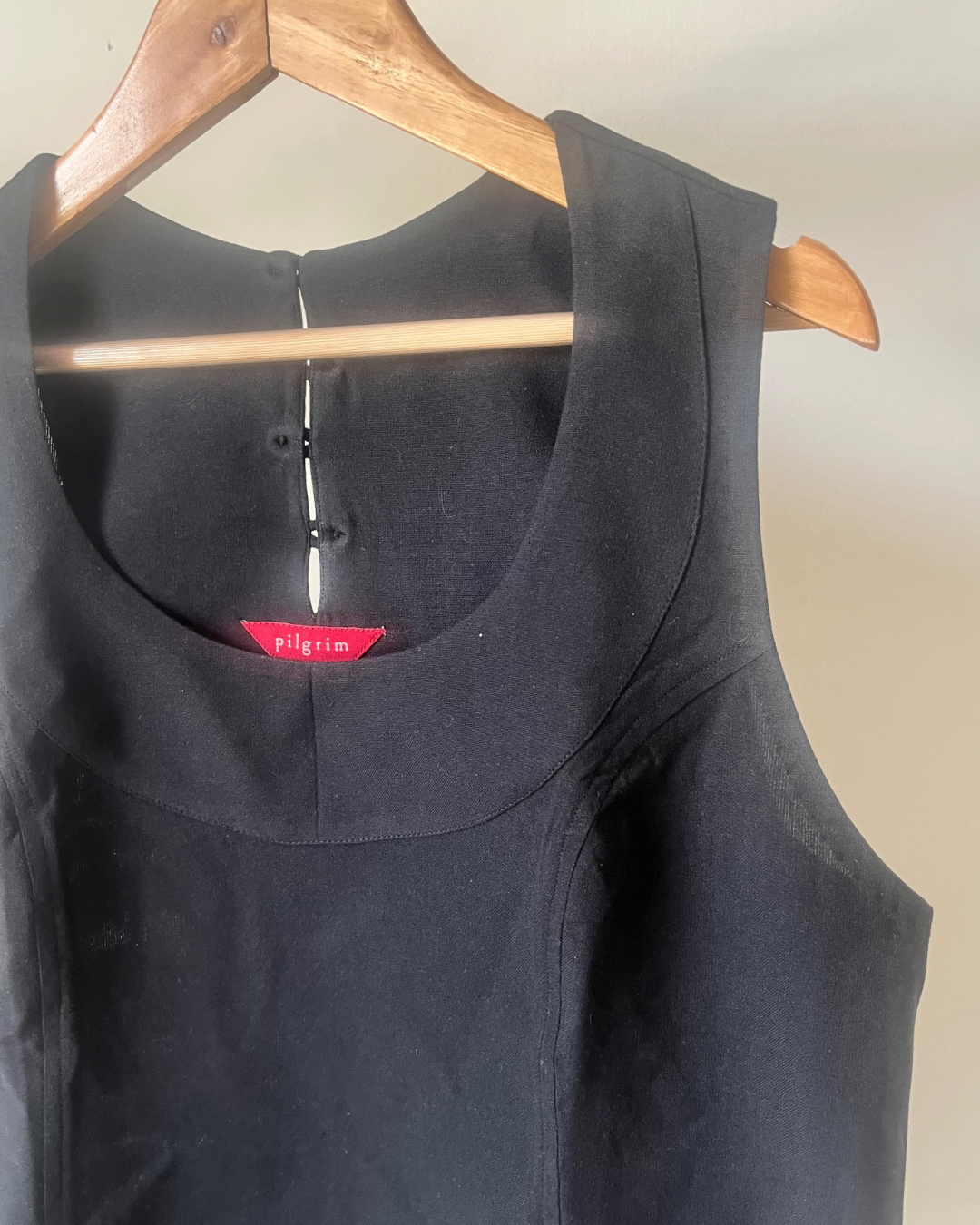 Zig Zag sleeveless- Black Cotton