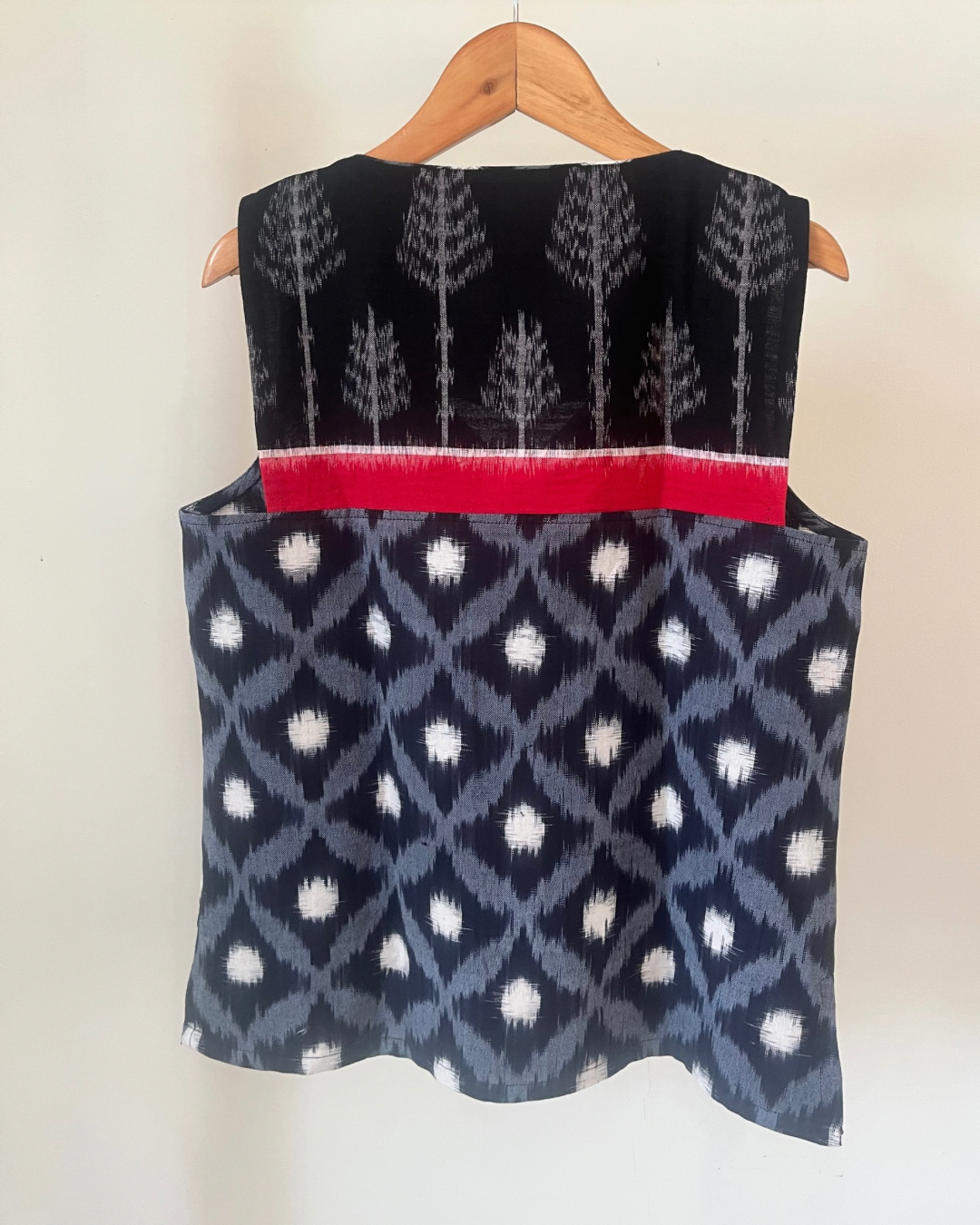 Maya Top - Black Grey Ikat/Red Border