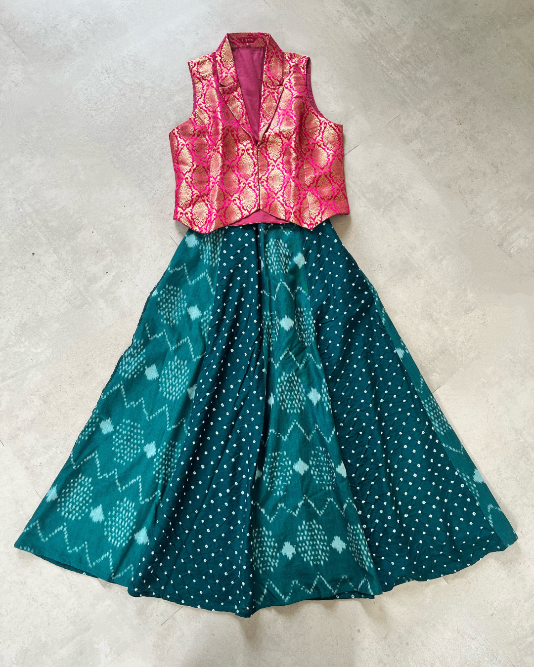Halfmoon Skirt - Green Bandhani and ikkat
