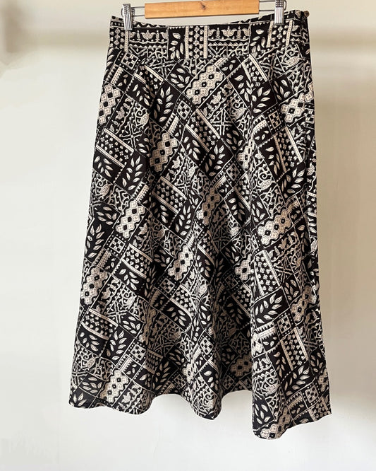 Nila Skirt - black block print