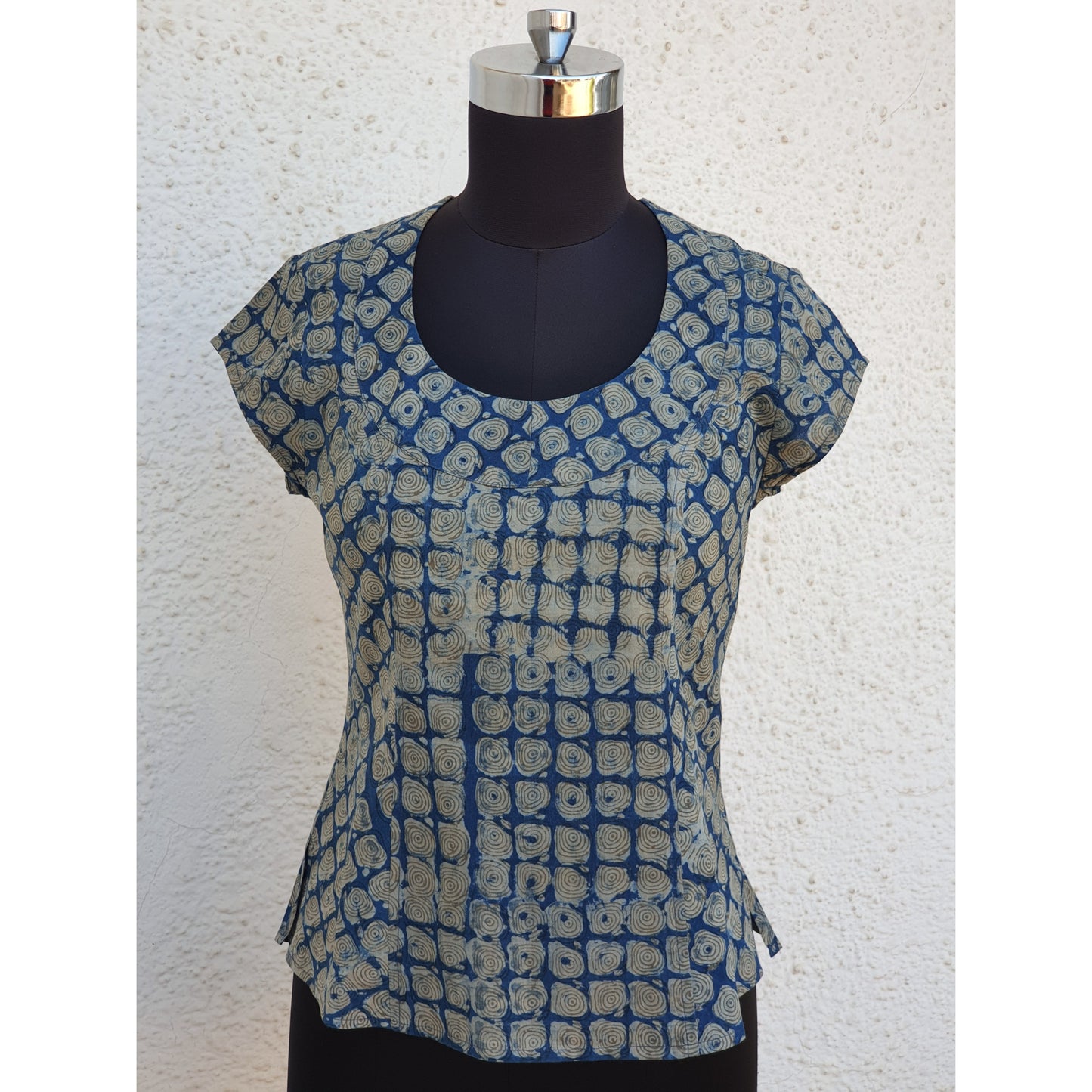 Zig Zag Top - Blue Concentric Circle Block