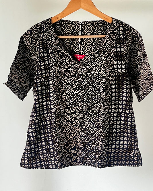 Maya Top - black block