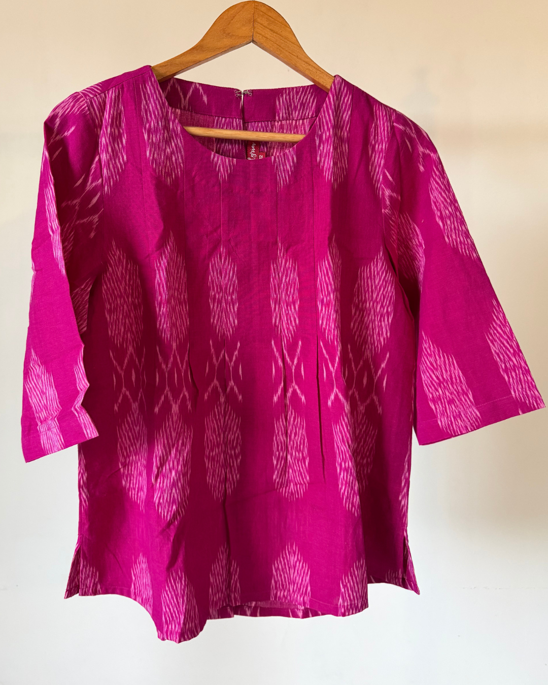 Avni Top - pink ikkat
