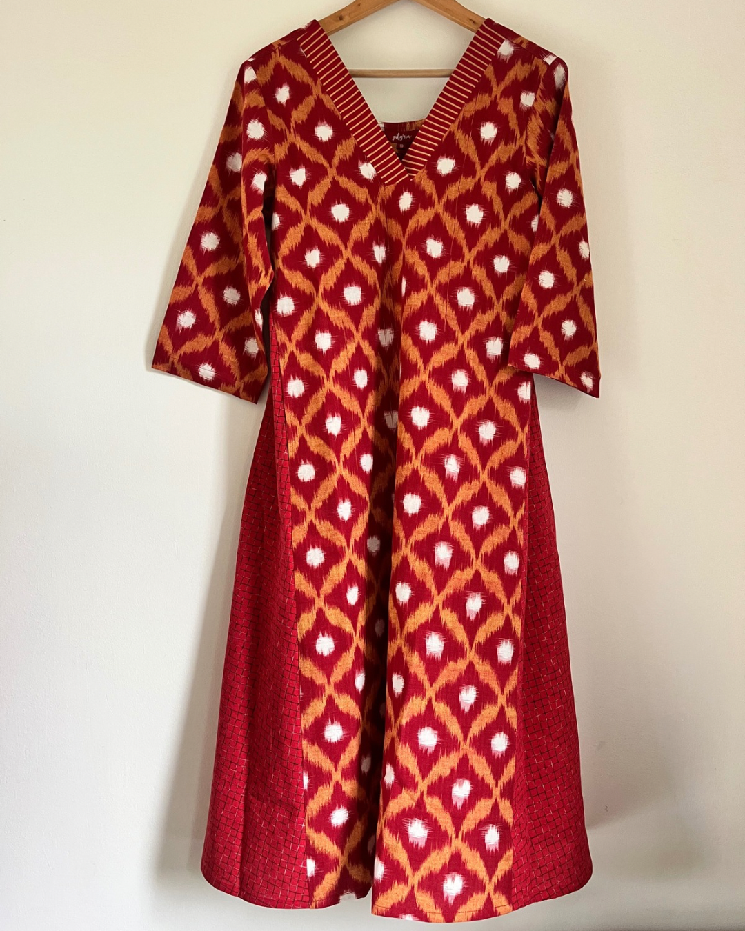Siya Kurta - red ikkat