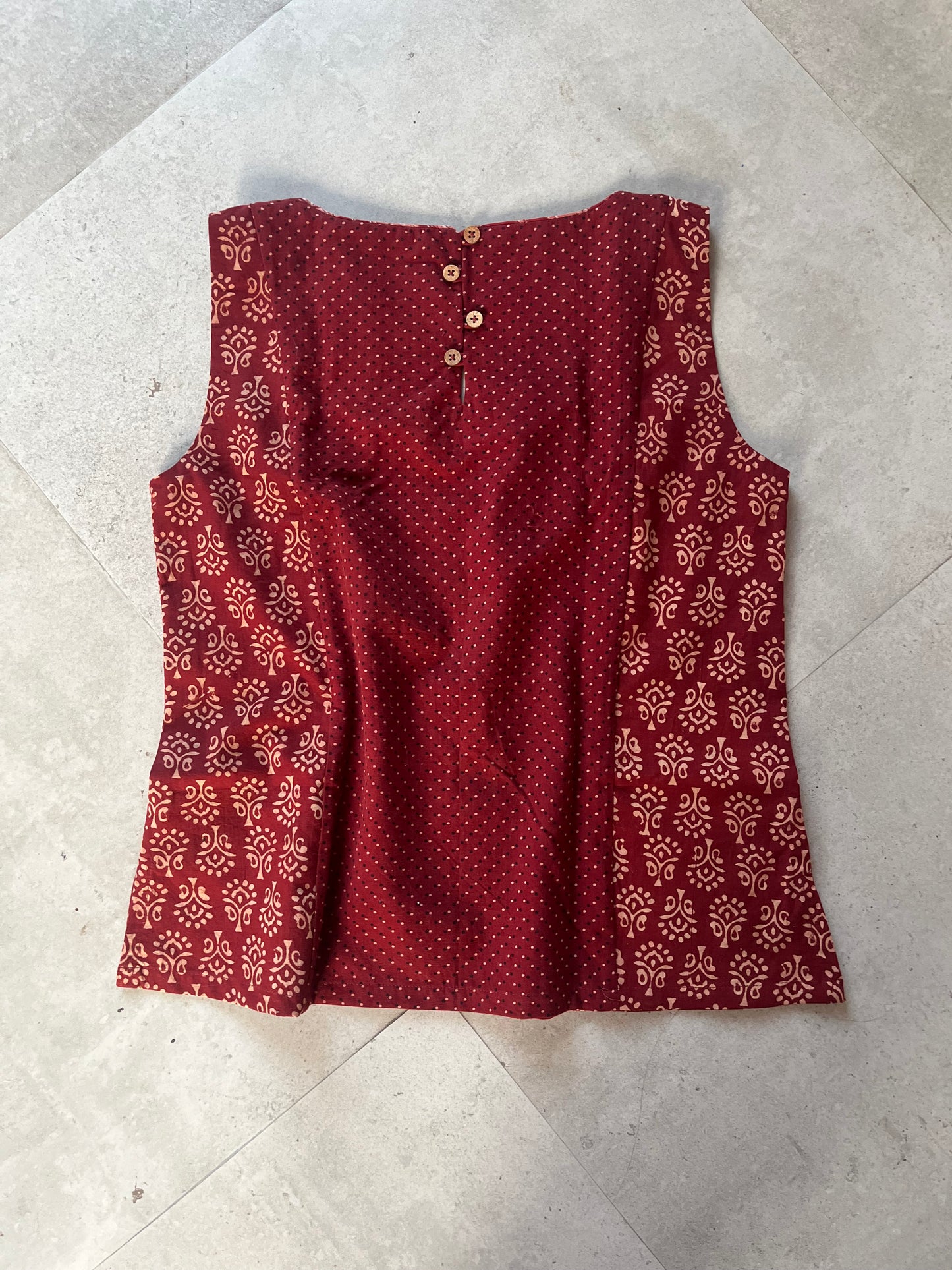 Maya Top - red block