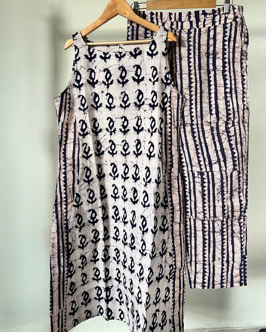 Amrit Kurta and Sail edit pants -block print