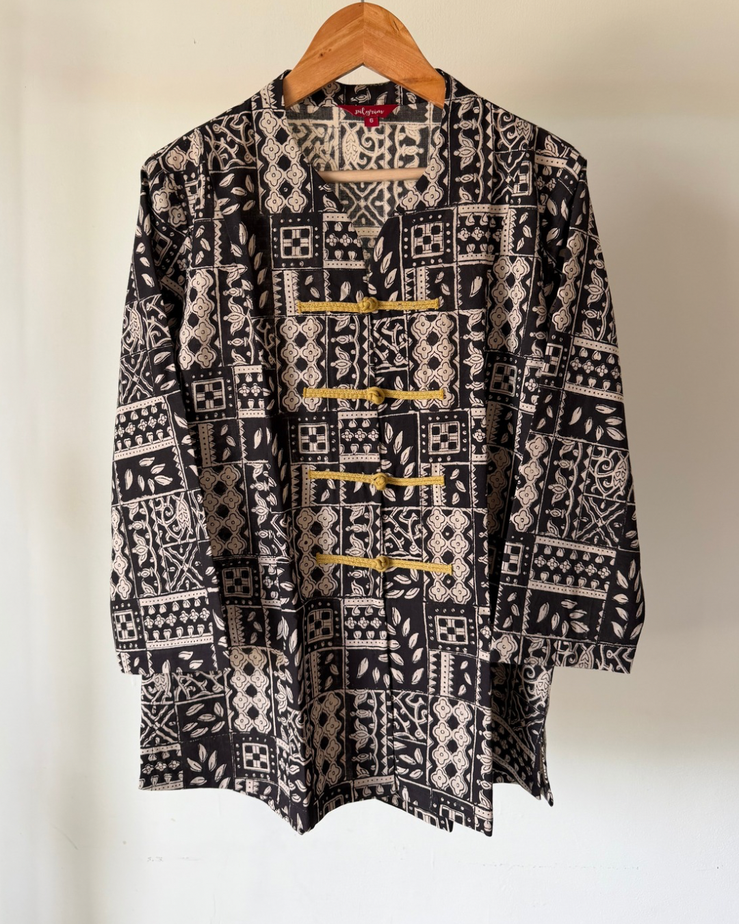 Mandy Shirt - black block print