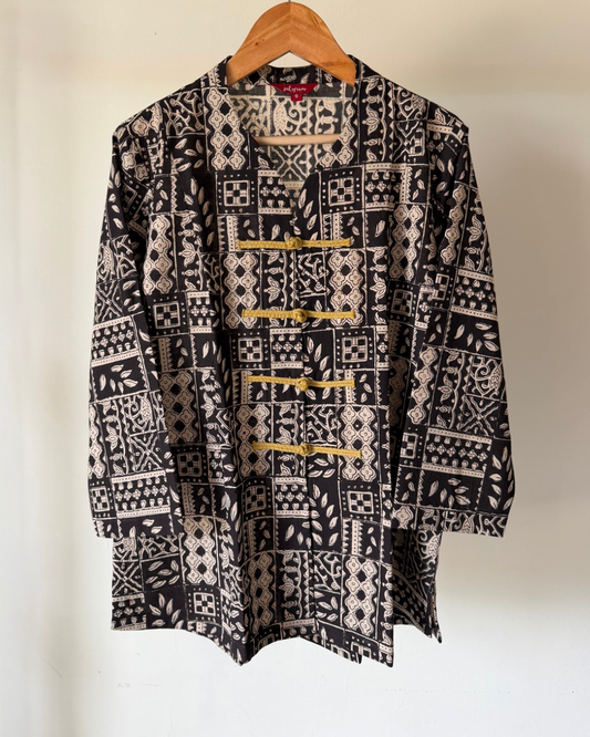 Mandy Shirt - black block print