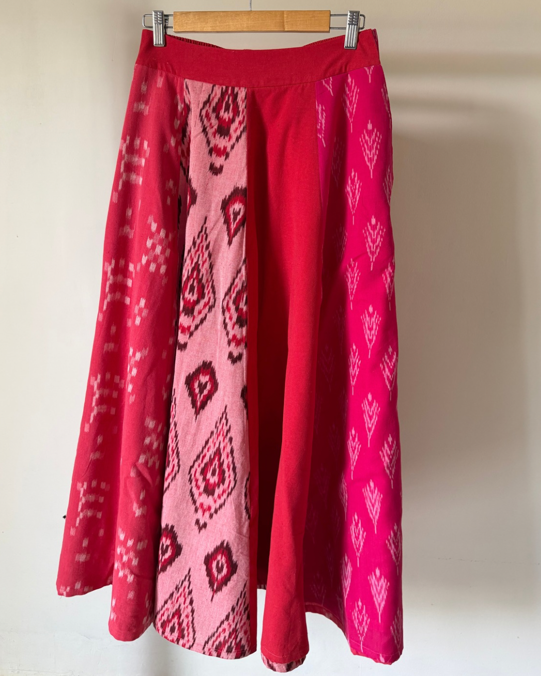 Halfmoon Skirt - pink red multicoloured